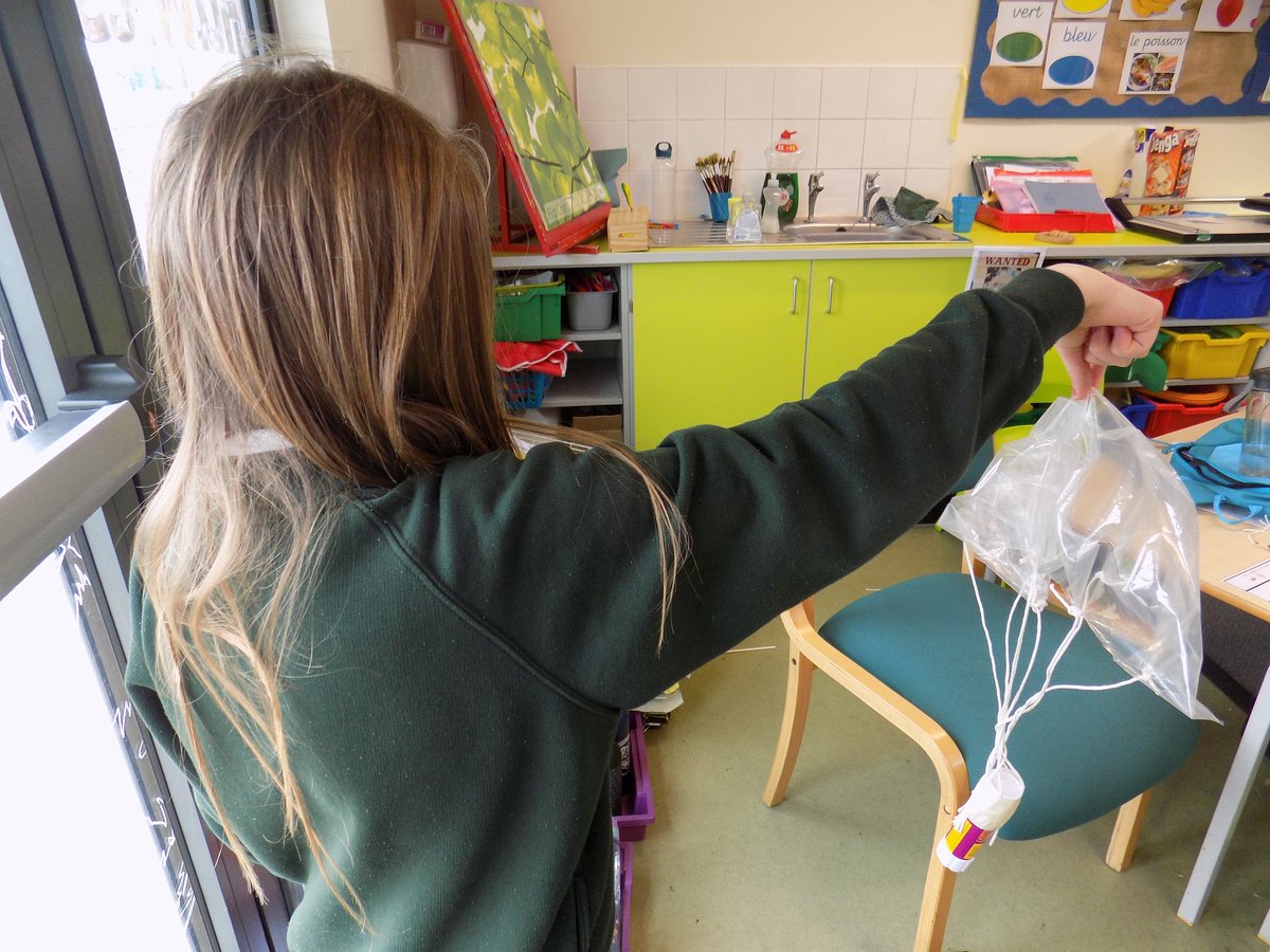 GreenleasSchool's tweet photo. Science Week - Yesterday, Year 4 completed the Egg Drop and Parachute Investigations! https://t.co/mfXRk8XqWS