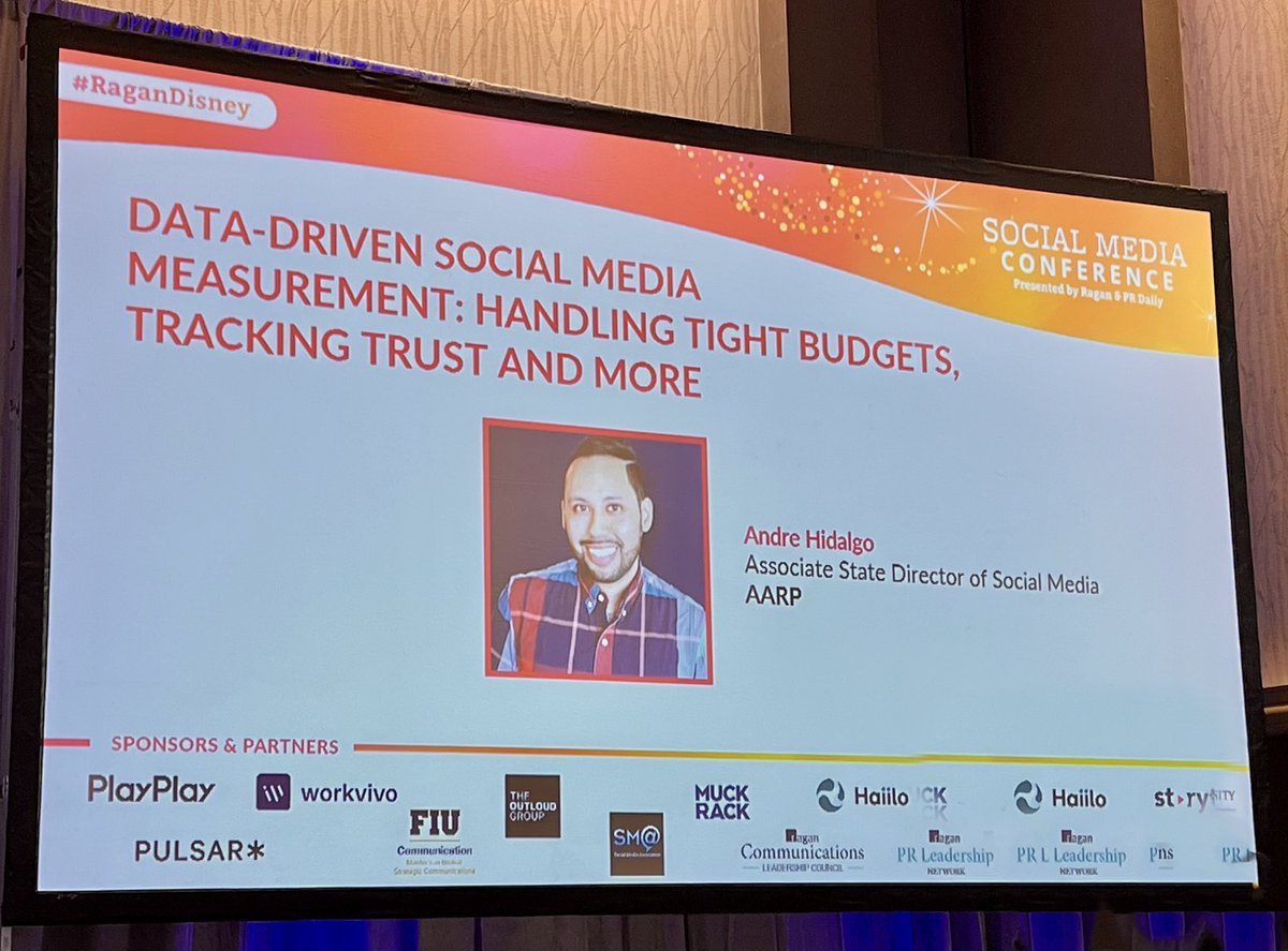 iamAndreJulian's tweet photo. Thank you @RaganComms for giving me the opportunity to speak today. It was a great and adrenaline filled experience. I hope those who attended can take some learnings back to optimize their social strategy and build trust with their audience #RaganDisney #DataTellsAStory 🤓 https://t.co/TsYiZbvVYE