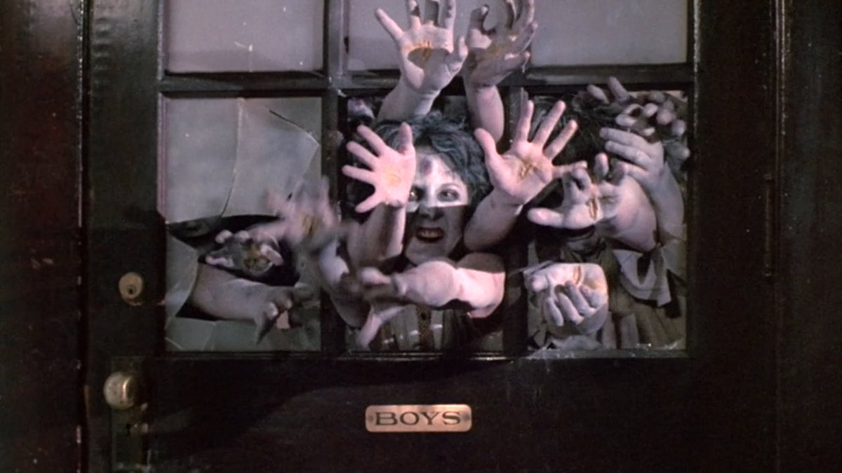 RiminiEditions's tweet photo. 🧟♂️ MUTANT (NIGHT SHADOWS) (1984)
👉 pour la 1ère fois en France en #DVD & #BLURAY le 25 mai prochain dans notre collection ANGOISSES
👉 disponible en précommande
#mutant #mutant1984 #NightShadows #johncardos #johnbudcardos #WingsHauser #BoHopkins #zombies #collectionangoisses https://t.co/pBgVrT9fMr