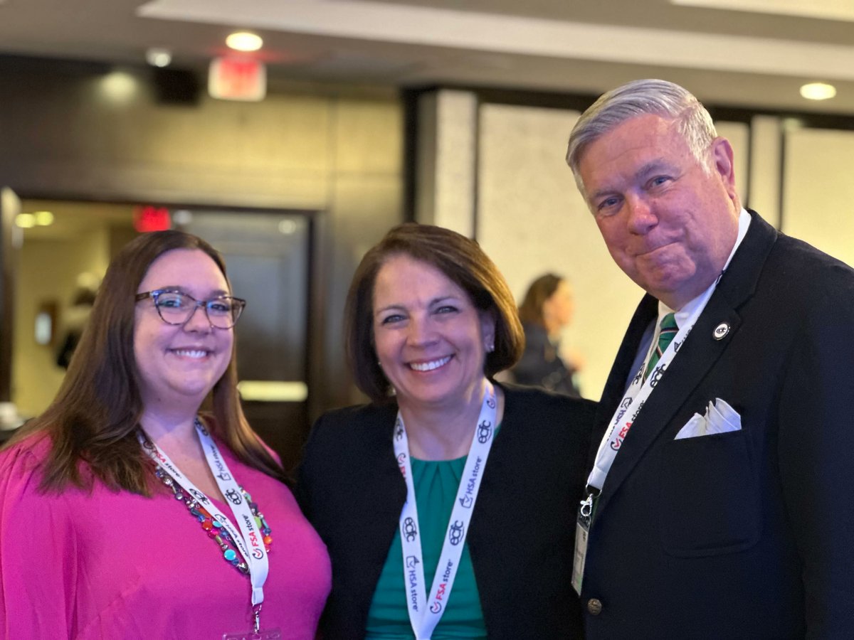 GoECFC's tweet image. A moment with our power champions for all Americans using #HealthSavingsAccounts #FlexibleSpendingAccounts and other tax-advantaged benefits. @GoECFC Executive Director Christa Day, tax guru Bill Sweetnam and chair Karen Frost. #GoECFC #EmployeeBenefits