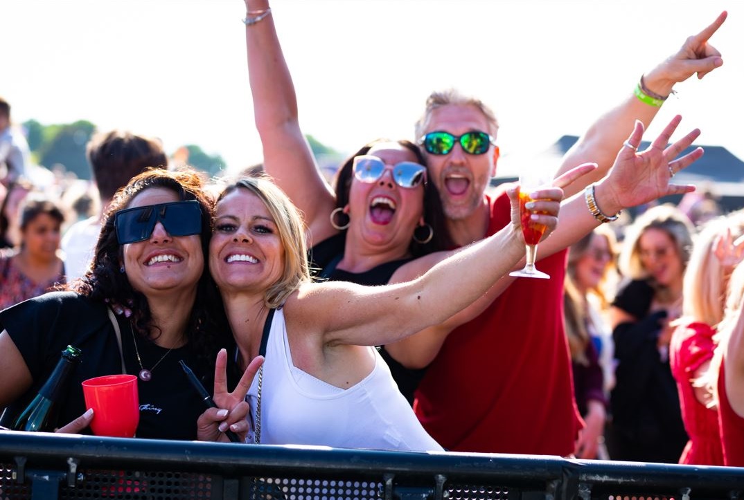 You’re invited to Together 23! 🎉🎪☀️ 

Save the date 📅 Saturday 10 June, 12 noon to 6pm, Charlton Park 

If you’re a trader, exhibitor or performer who’d like to be involved in our free family festival, apply before March 31 👉 royalgreenwich.gov.uk/take-part-T23