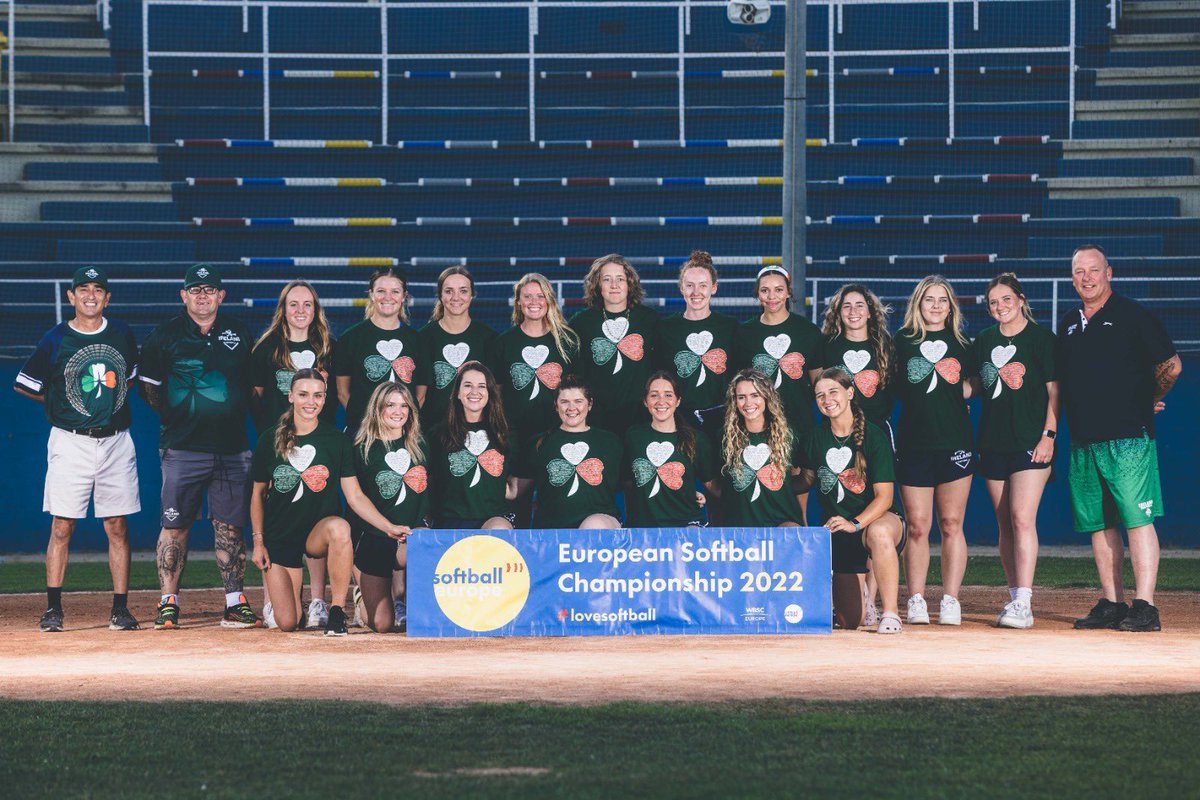 IrishFPSoftball's tweet photo. Lá Fhéile Pádraig sona duit! ☘️🇮🇪💚🤍🧡 https://t.co/IlSV1eZuxr