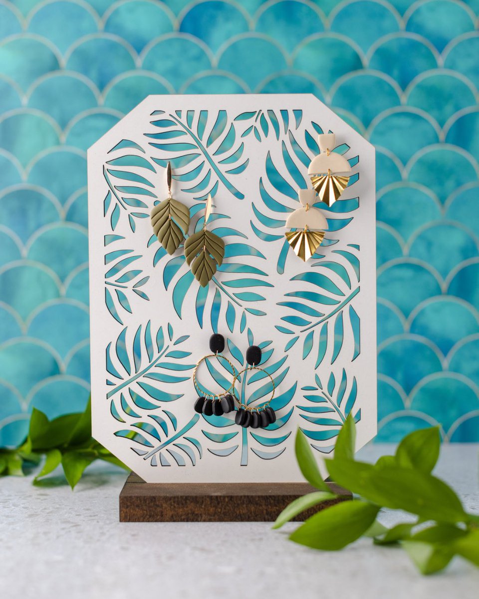 It's GO TIME 🎉 The Poolside Collection is available NOW!

Villascape, Ripple, Palmscape, Soft Sand, Mermaid, Taupe Terrazzo, and Sky Tile are available now on our website while supplies last.

Plus, Replica Glass is back! Add it to your bundle today to turn any Poolside Surface