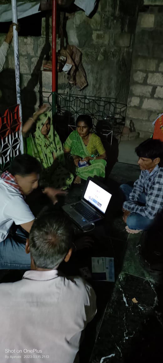 શ્રી <a href="/Collectorbhav/">Collector & District Magistrate Bhavnagar</a> સાહેબ તથા શ્રી <a href="/BhavnagarDdo/">DDOBhavnagar</a> સાહેબના માર્ગદર્શન મુજબ ભાવનગર જીલ્લાના અનેક ગામો મા તલાટી કમ મંત્રીશ્રીઓ દ્વારા વીસીઇને સાથે રાખી હીરાના કારખાના,મંદિરો,ગામના છેવાડા ના તથા વાડી વિસ્તાર મા કેમ્પ કરીને ઇ શ્રમ કાર્ડ કાઢવાની ઝુંબેશ કરવામા આવેલ
<a href="/CMOGuj/">CMO Gujarat</a>
<a href="/AKRAKESHIAS1/">A.K. RAKESH, IAS</a>