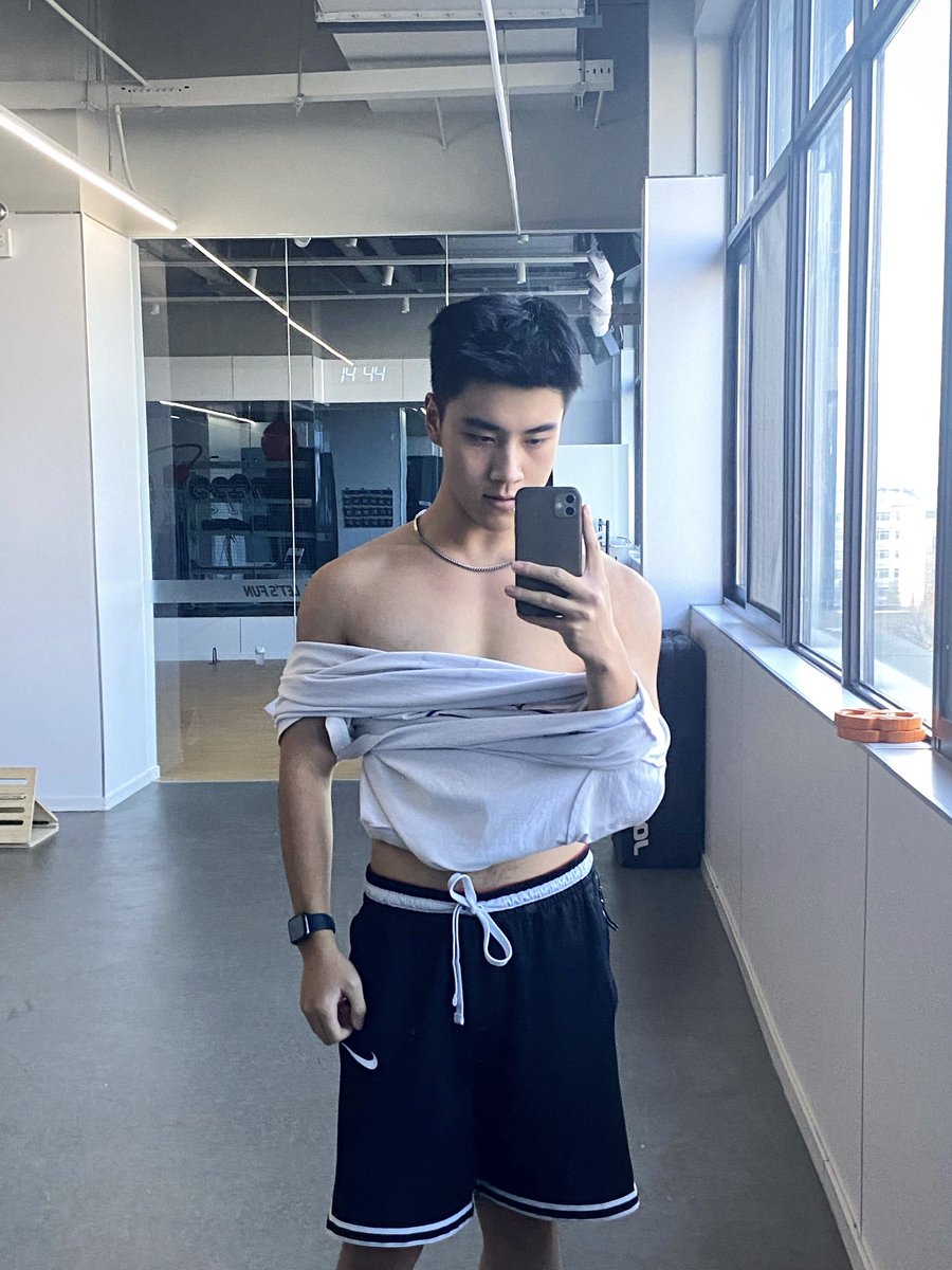Cccheung_'s tweet photo. 练完就兴奋 https://t.co/zAmil5QCSW