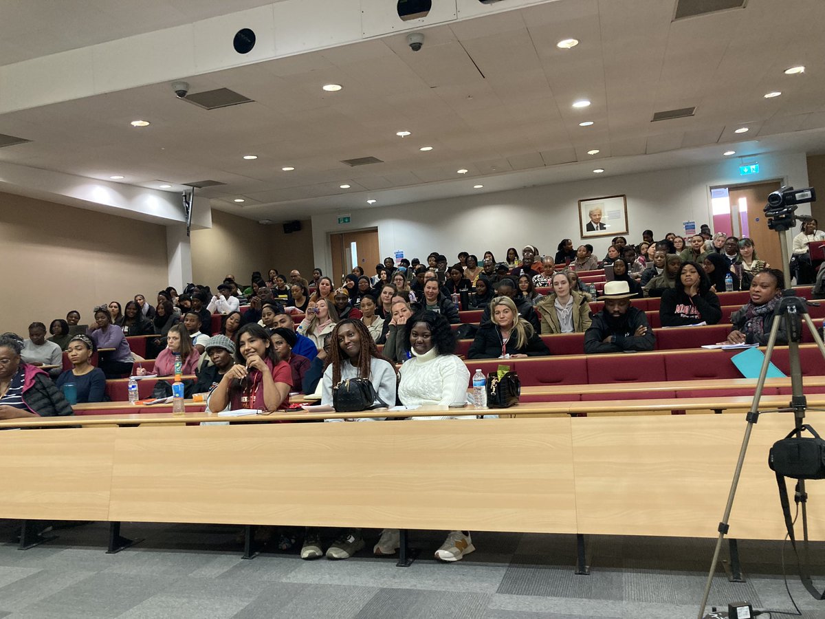 KatieClaw's tweet photo. Communication week Panel discussion with year 1 Adult, Mental health and Children Young People’s student Nurses. These are amazing enthusiastic students. @sinead_mehigan @CarmelClancy1 @MiddlesexUni https://t.co/af6YX4tFY8