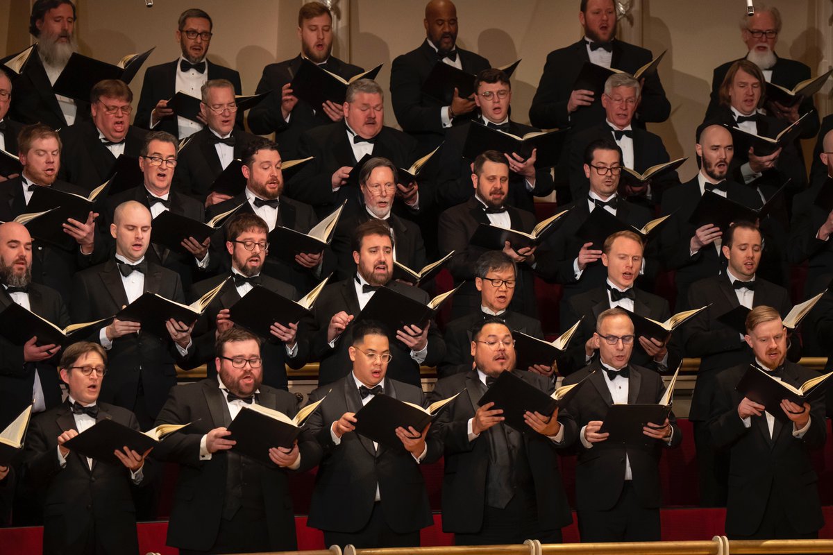 chicagosymphony's tweet photo. The concert started with CSO Mead Composer-in-Residence @jmontgomerymusc's inventive Banner, a contemporary exploration into the multi-faceted mixing pot of American culture, followed by Rautavaara’s birdsong-inspired Cantus Arcticus. 

📷: @toddrphoto https://t.co/US9ZT4msXy
