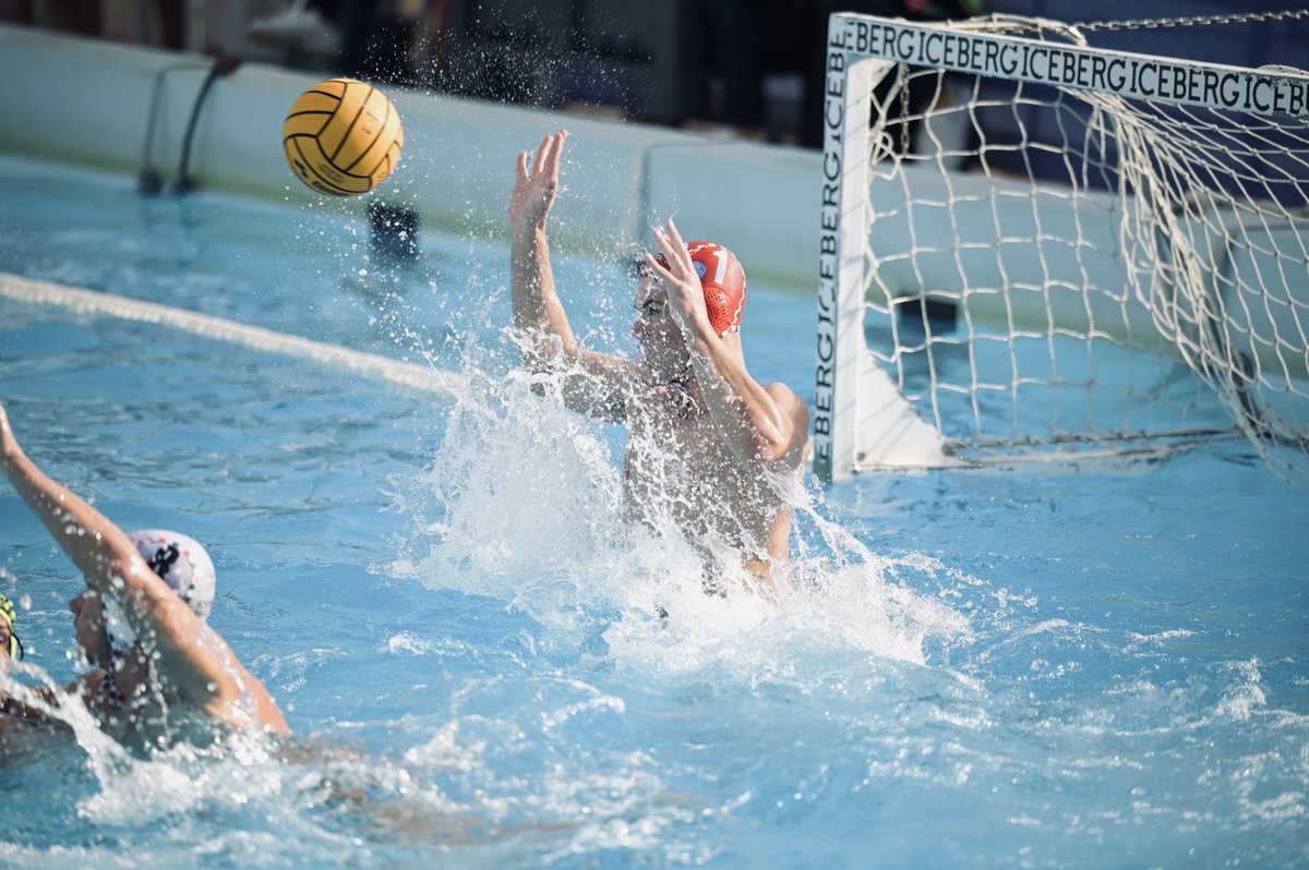 prorecco's tweet photo. 🇮🇹 | ᴄᴀᴍᴘɪᴏɴᴀᴛᴏ
Finisce 15-5 l’anticipo della ventesima giornata contro l’Anzio.
🎯Due gol a testa per #Marini, #Nuzzo, #Figlioli, #Younger, #Velotto, #Fondelli e #Aicardi.
⚪️🔵 #WeAreWaterpolo
📸 F. Schenone https://t.co/vlVIdQ7lWy