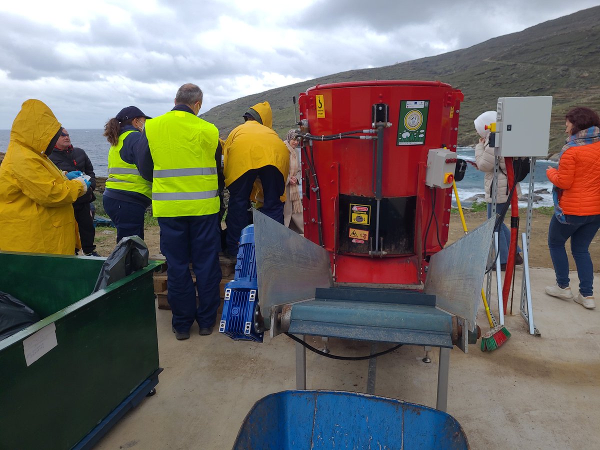 Today the <a href="/SirclesProject/">Sircles Project</a> partners met in Andros Island 🇬🇷for visiting the pilot #composting plant, managed by Neets and women at risk of social exclusion, under the direction of <a href="/ntua/">National Technical University of Athens</a> &amp; #Organization_Earth
Congratulaions to all those who make it possble.
#biowaste #residuscat