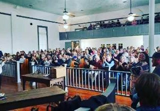 bookboundbooks's tweet photo. Thank you from the bottom of our hearts, @TracklessWild and Mr. Richard Woods for making last night's One Book, One Community event a success! #woodsoffannincounty #janisseray #books #onebookonecommunity https://t.co/UmDnC59HUS