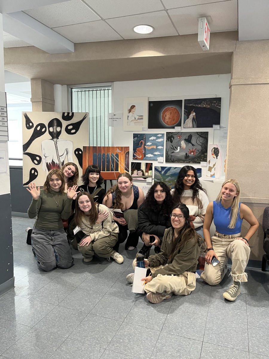 MrsLavinArt's tweet photo. Amazing day so far at the Teen Arts Festival!  We had our visual art critiques, attended some workshops &amp; 3 students were recognized for their artwork! https://t.co/j2lY4rOFzY