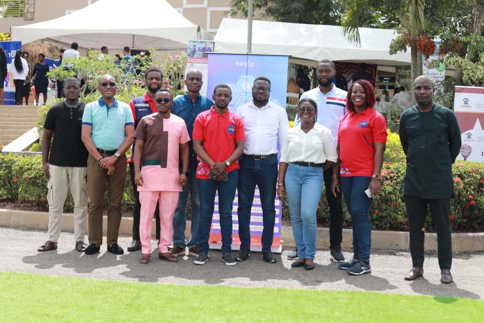 MarginsGroup's tweet photo. Our team is excited to meet and connect with talented individuals at @Ashesi who are passionate about driving positive change. 
#MarginsGroup #AshesiCareerFair #atAshesi #MakingAnImpact #PositiveChange #FutureLeaders https://t.co/eAtdOqTu54