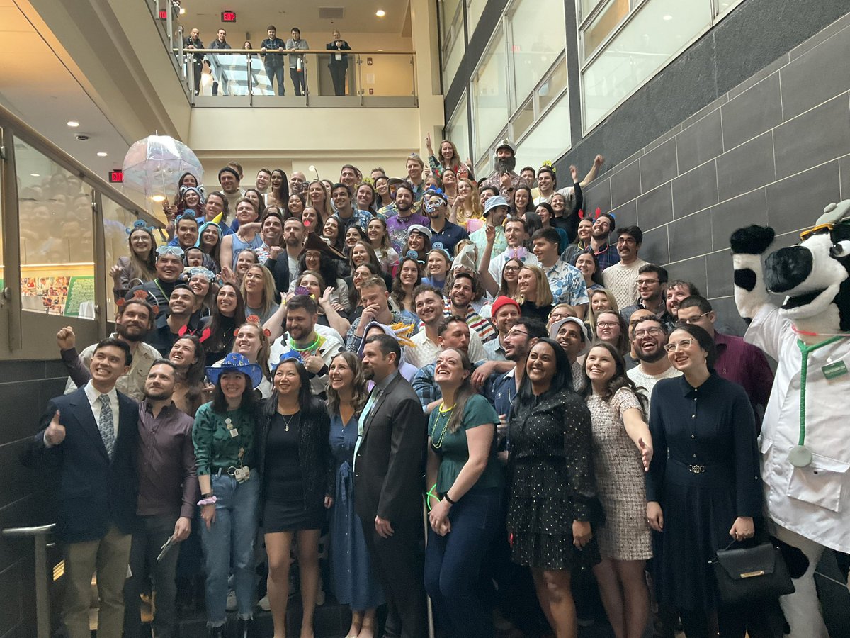 UVMLarnerMed's tweet photo. Dr. Moo is here and the class is ready to #Match2023 #uvmfuturedocs https://t.co/XWGXIU9PxM