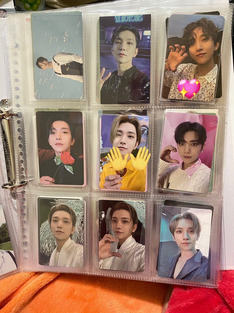 _lik91's tweet photo. @97ming8 リプありがとうございます🙇‍♀️
こちらお借りした画像の💖とジョンハンweverse特典でしたら交換可能です！
検討よろしくお願いしますm(_ _)m https://t.co/LwswVljVZt