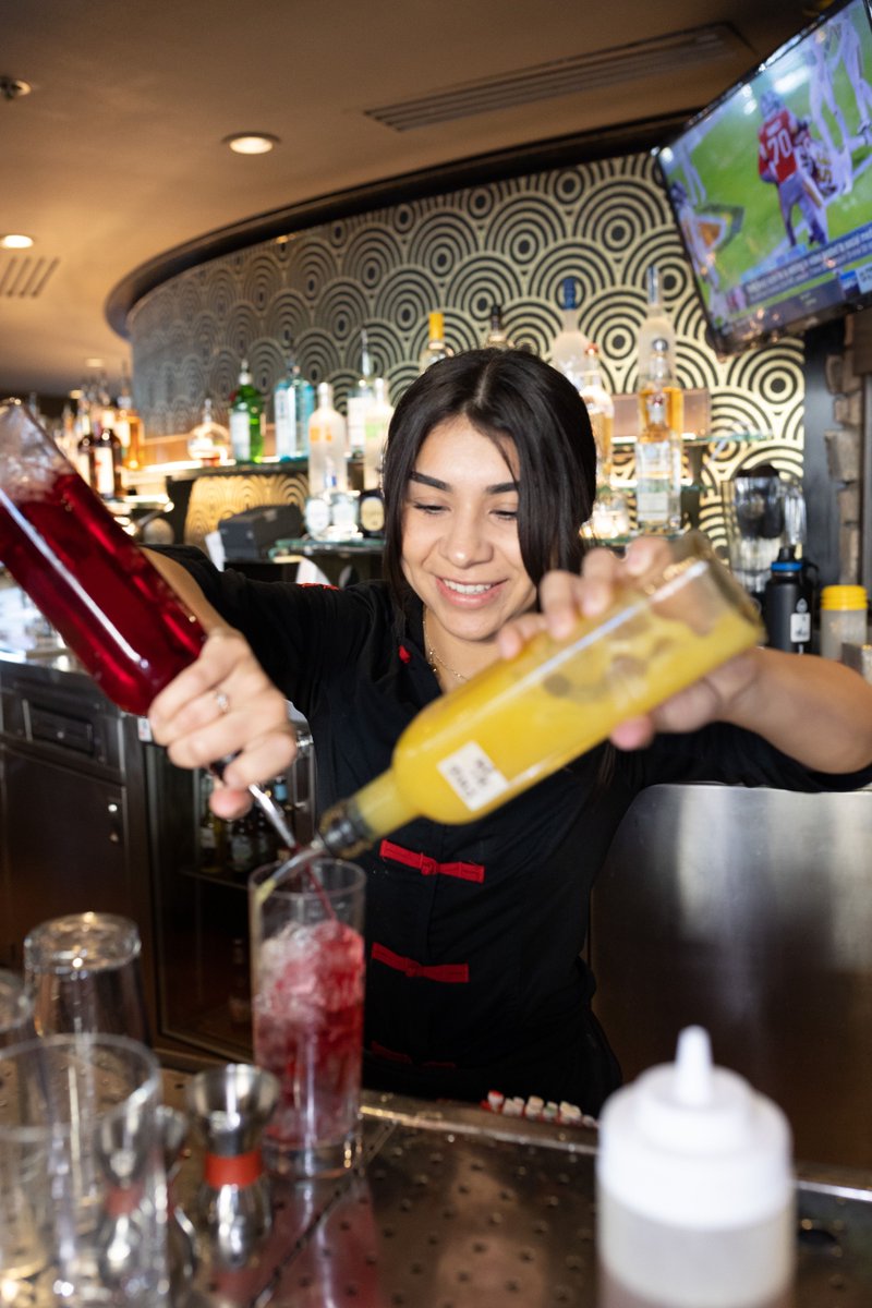 PFChangsCareers's tweet photo. Get lucky with a new career that you love. Learn more about open bartender roles and apply today at https://t.co/X3UMY0OY5i. #pfchangs #careers #nowhiring https://t.co/mFrJve5Y4V
