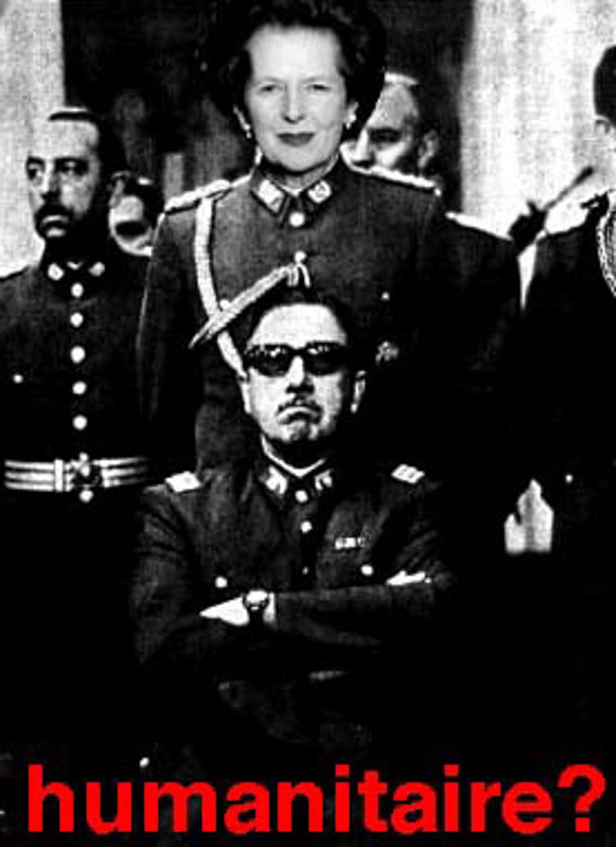 ChasGerretsen's tweet image. Re: mi imagen del general Pinochet con gafas de sol, un retrato icónico de un dictador latinoamericano. En los últimos 49 años, esta imagen ha sido utilizada por decenas de miles de personas para luchar contra el fascismo. Que yo sepa, la postal ya no se vende en el museo.