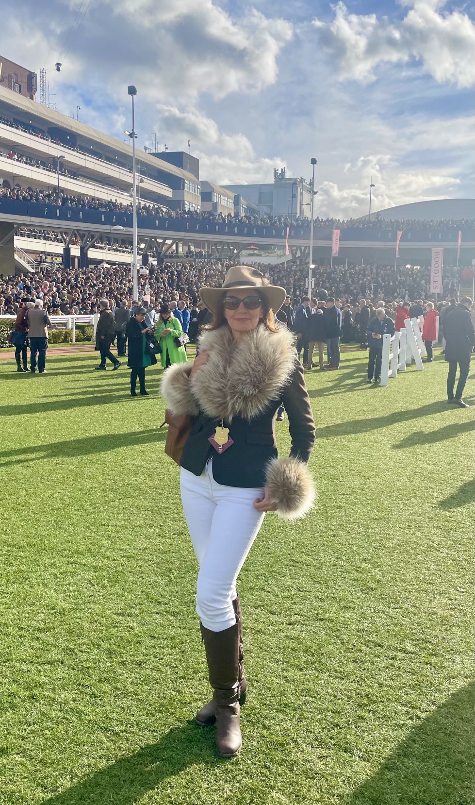 Julia HartleyBrewer on Twitter "Never dressing down for Cheltenham 😉