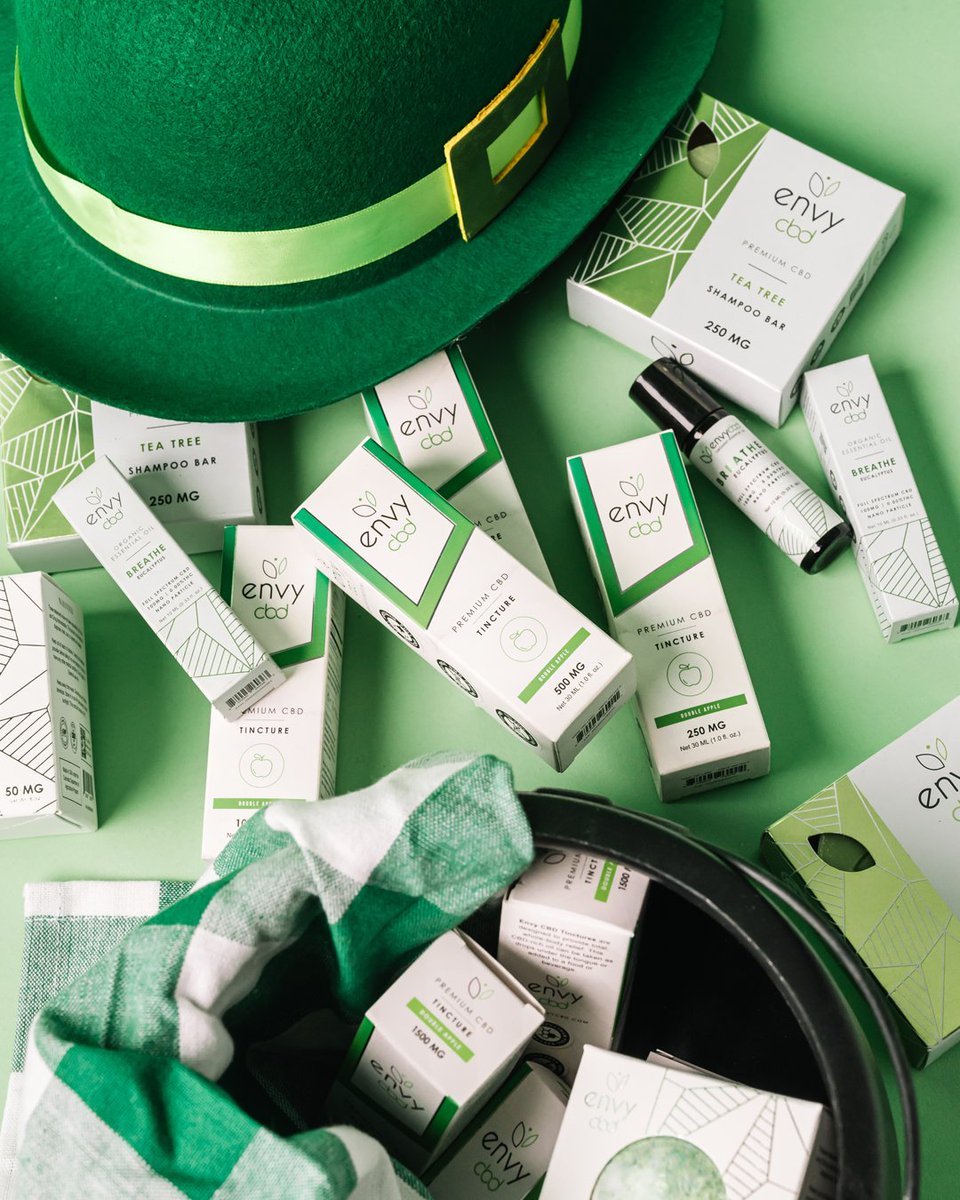 It's St Patrick's Day 🍀 We have green, we swear! 🤭