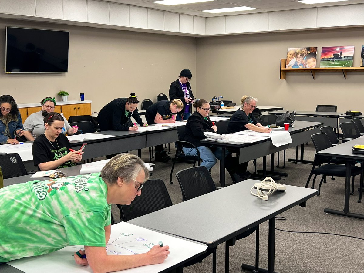curriculumblog's tweet photo. The Fayetteville Public Schools @fayar Cafeteria Managers are enjoying a team building activity!
We ❤️ and appreciate the way each manager supports students and the #wholechild !!!#oneFPS https://t.co/d5JtC4usE9