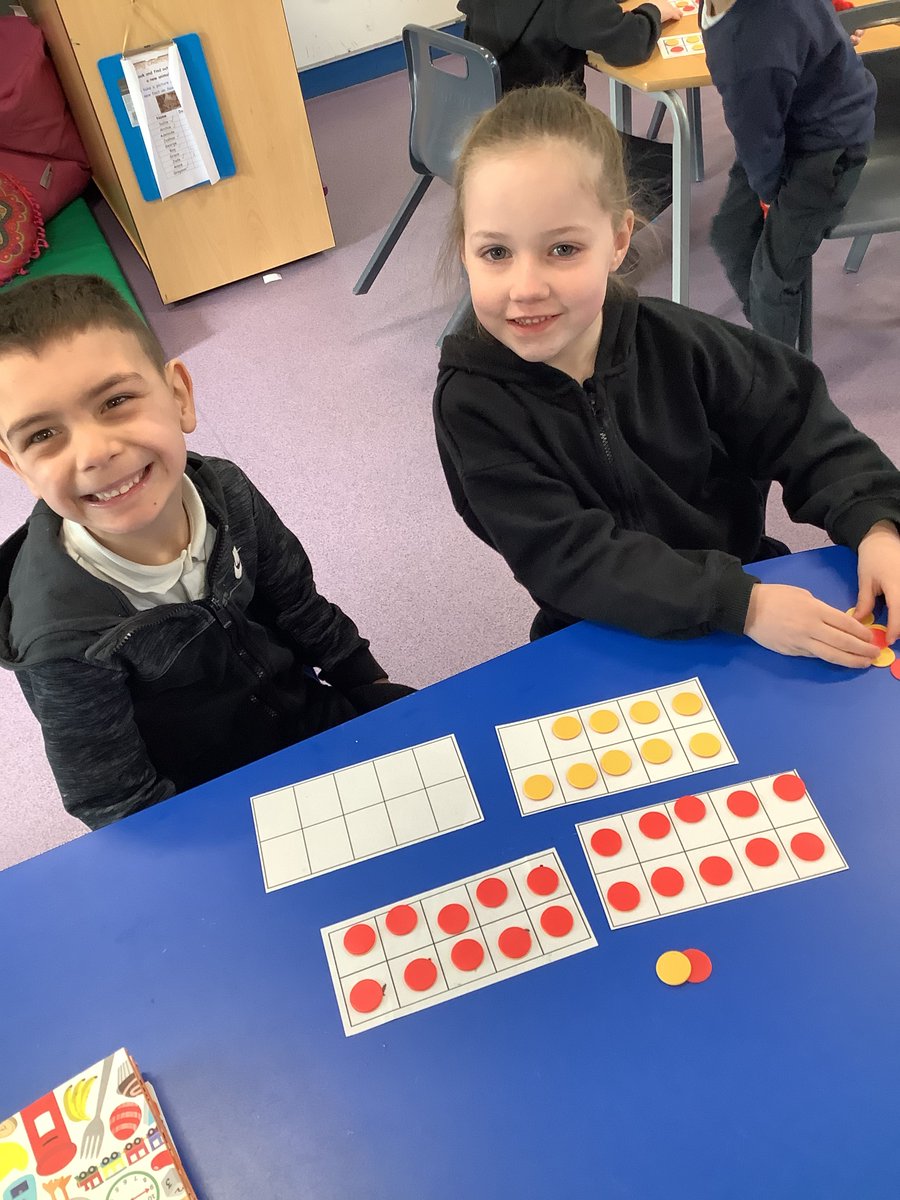 Wfp_Willow's tweet photo. Year 1 have been learning about numbers to 40 this week! https://t.co/74yBHEEQ11