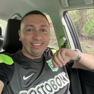 sebasfrancom's tweet photo. #NuevaFotoDePerfil https://t.co/vBNANweFVy