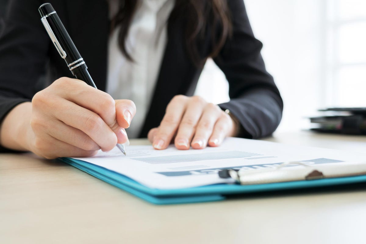 ApplicantManage's tweet photo. "5 Essential #Negotiation Tips That #HR Managers Can Use During The #Hiring Process" . . . Using these negotiation strategies will help ensure companies can secure top talent. https://t.co/EBSBElIvhj #HumanResources #TalentAcquisition #Recruiting #ATS #Recruiter #Recruiters https://t.co/anlmsVY5bm