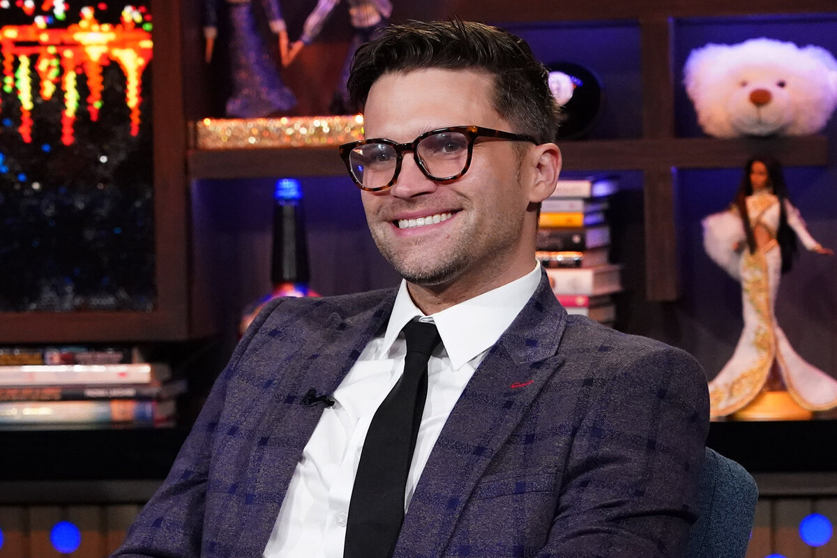 upandadamlive's tweet image. 🍸 I know we are all so sick of this Scandoval but I have very important question... How long do you think Schwartz knew about the affair?

👍 LIKE if you think it was for 1 month + 🔁 RETWEET if you think it was since BravoCon + 💭 COMMENT if you think he knew the WHOLE time!