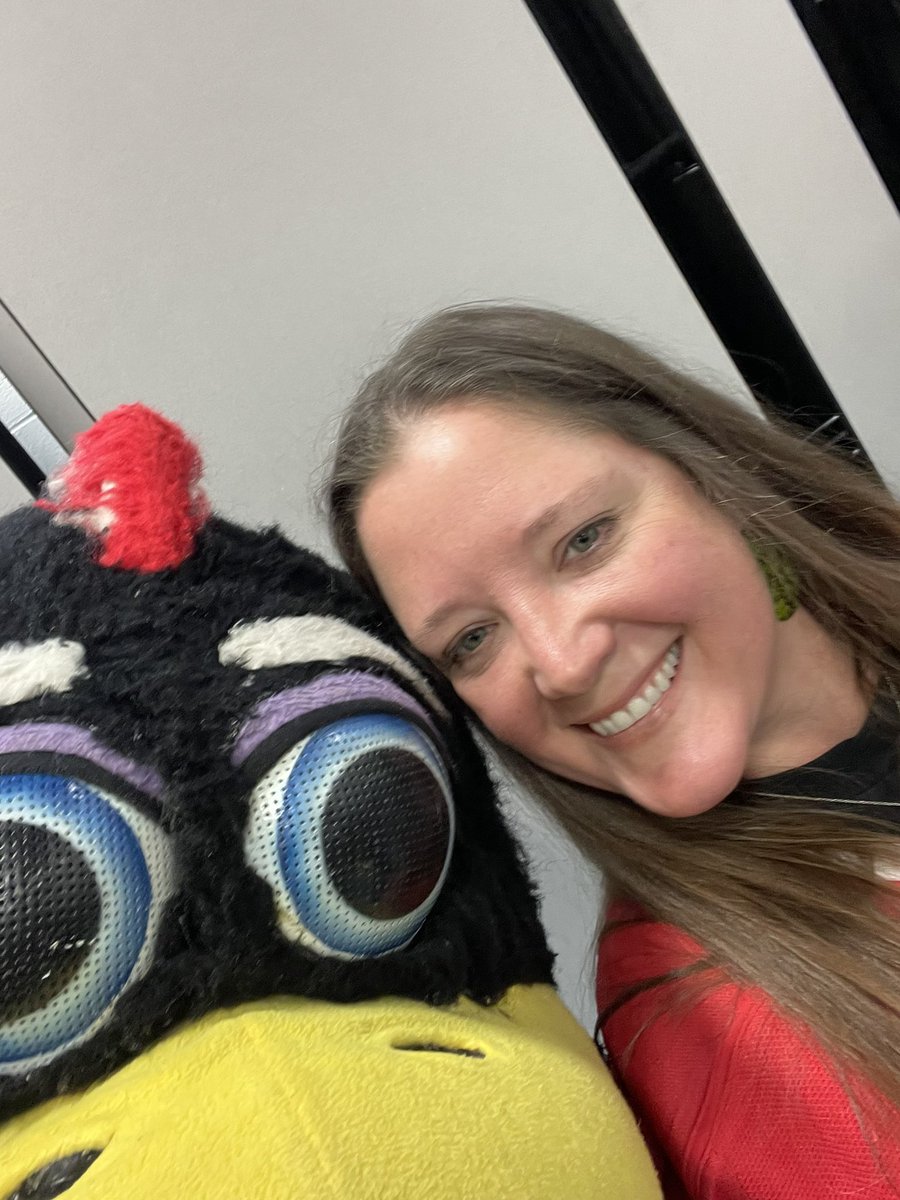 Mrs. Olson tweet media