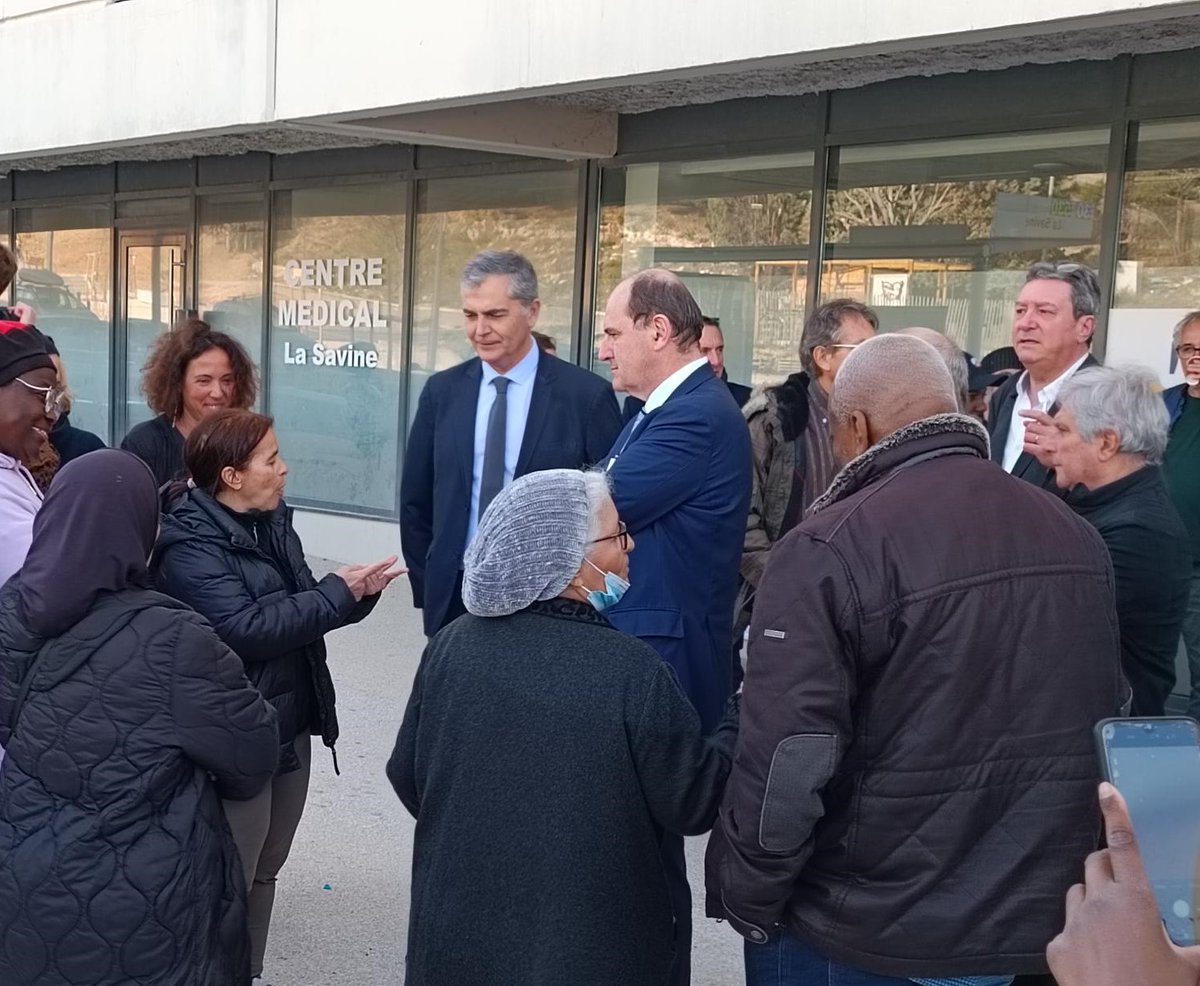Pour clore ces deux journées marseillaises, <a href="/JeanCASTEX/">Jean Castex</a>  est allé à la rencontre des équipes de #Médiance13, des usagers et résidents de la Cité Savine