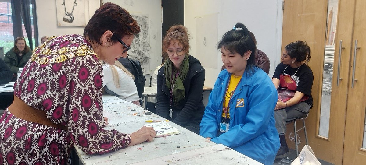 RoyalSutColTC's tweet photo. @Mayor_RoyalSC has been working with @BMetC on their industrial placement 🎨

Residents will be able to view their designs at the free 'Mental Health and Young People' exhibition at @directartaction from 23rd -30th March.

https://t.co/sdZ7202kEg https://t.co/5Oztw7U0PB