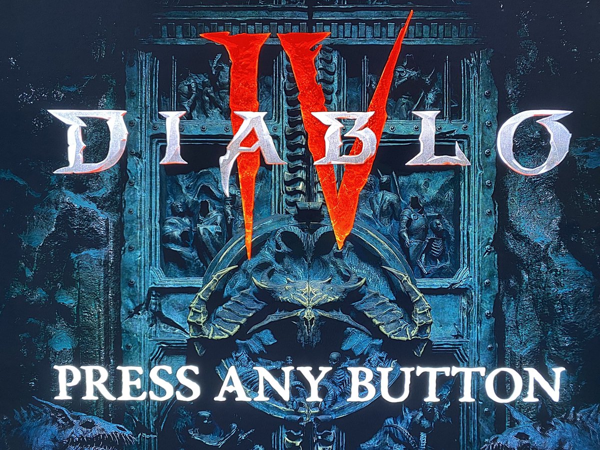 NikoMueller's tweet photo. Im on the servers!!! 😳

It just worked! #Diablo4 https://t.co/bgpZaAhV2m