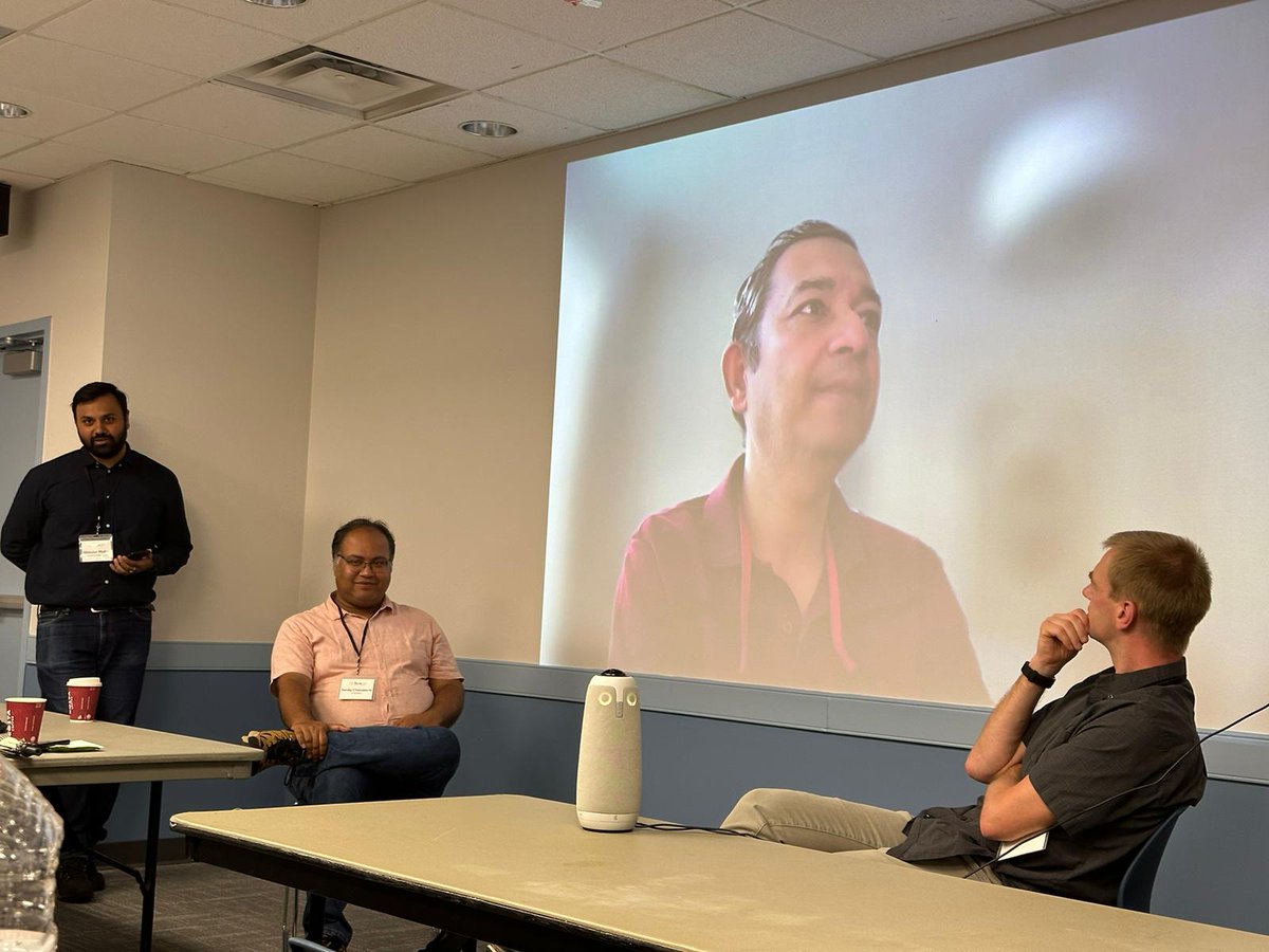 nitinder_mohan's tweet image. We had a great panel in #PerFail2023 with @sumanbanerjee @sandip2201 and @thomasploetz on &quot;Struggles &amp;amp; failures of finding your academic identity&quot;. Super illuminating discussion with so many precious gems of learnings shared!
@Ella_Peltonen @PZdankin @IEEEPerCom