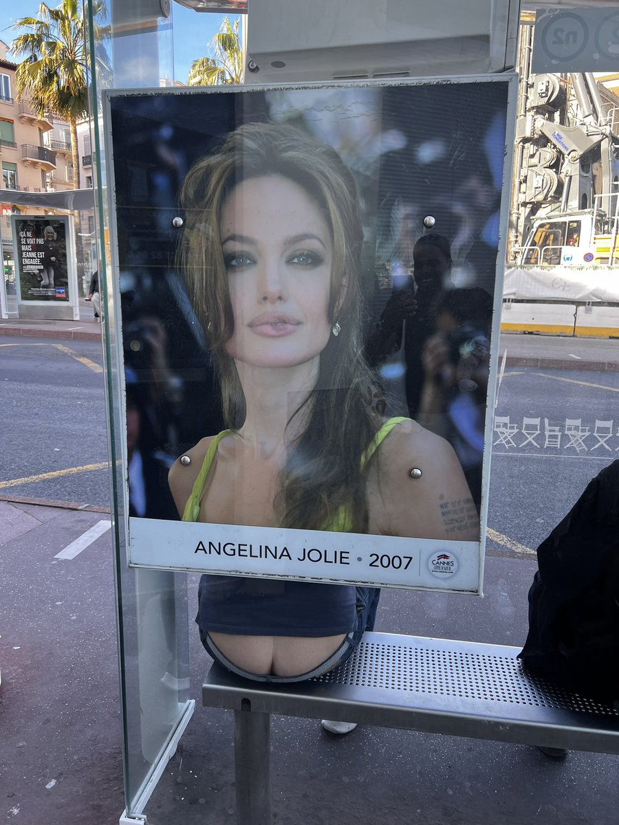 ✦✦☝Sébastien☛ ©®™✦ tweet media