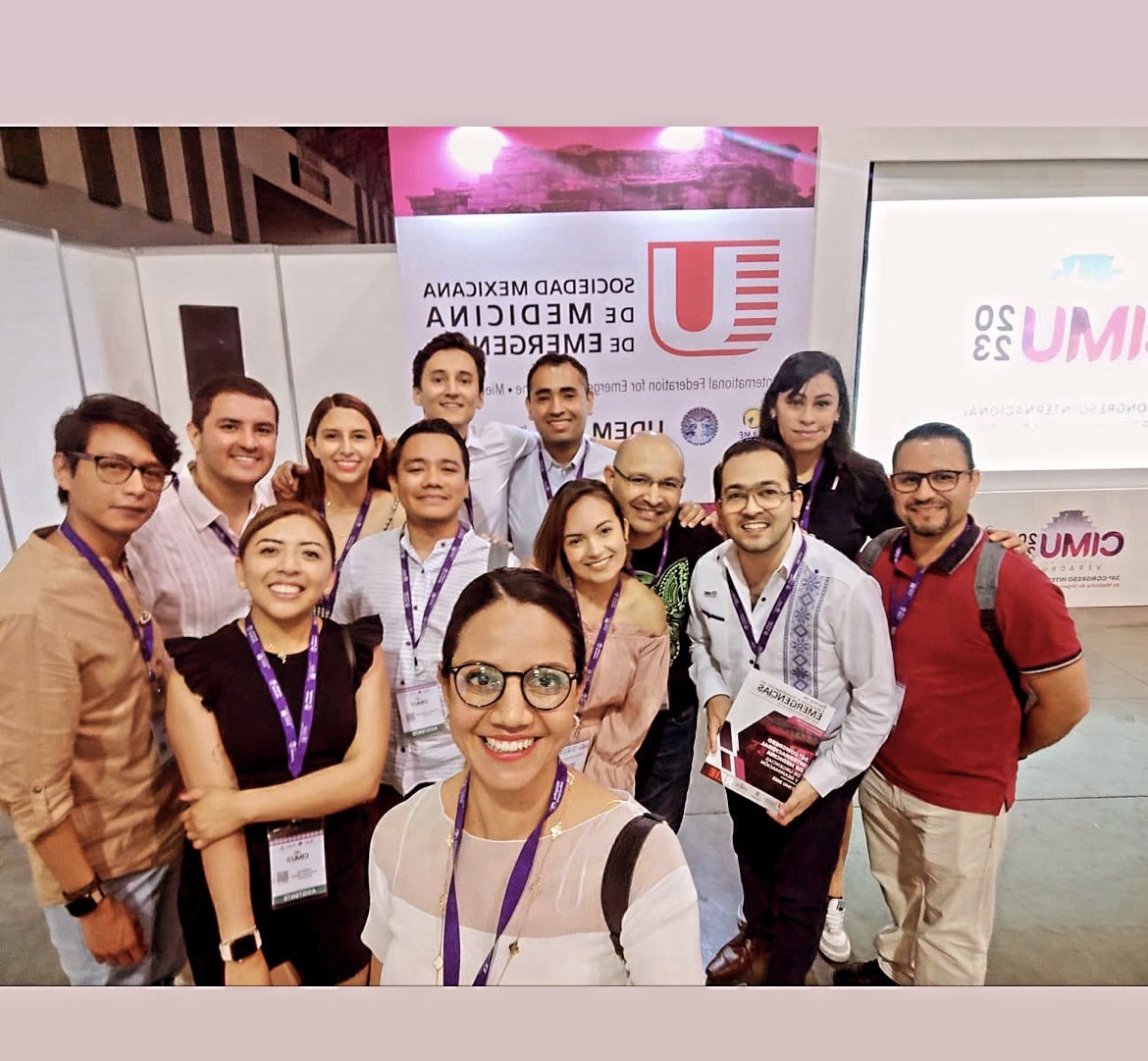 Día 3 ♥️
Somos HGR1 Morelia 🚨
Con uno de los mejores <a href="/ChatoGorordo/">Luis Antonio</a> 
#CIMU2023 
#SMME 
#REIE