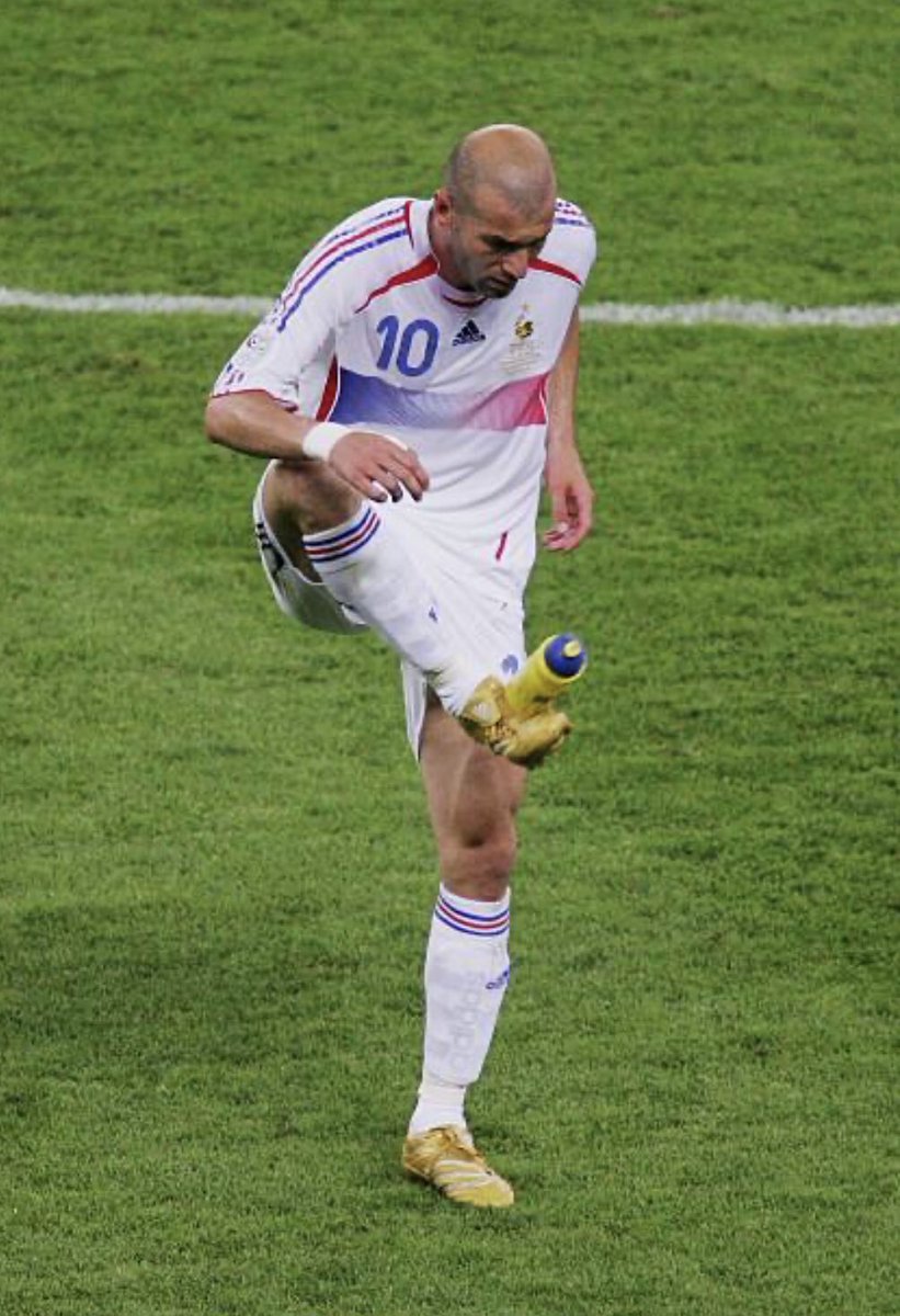 Super_Zidane10's tweet photo. Mr. Control https://t.co/F5ywcwErPB
