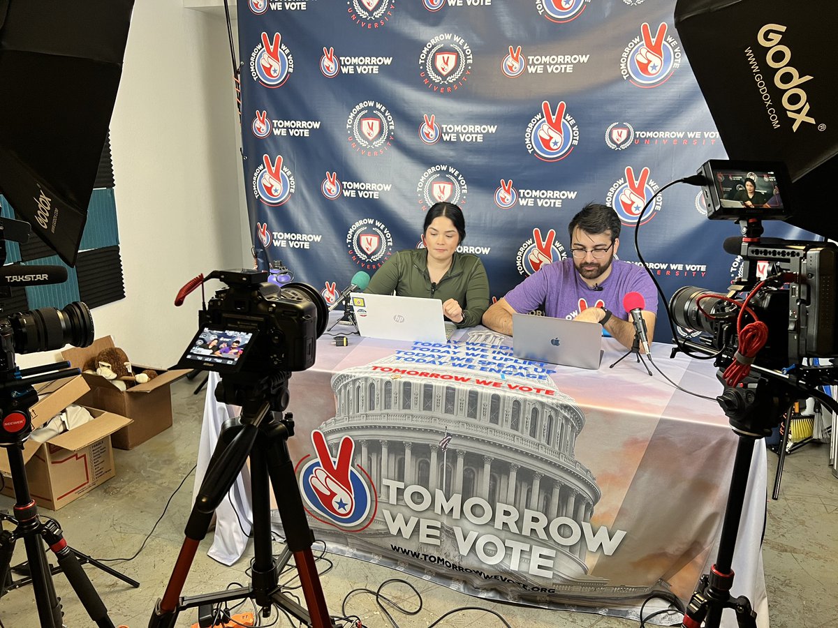 TomorrowWeVote's tweet photo. Back to the scene: TWVocalize Chat with @Briana_Azdem and @kanawaty_kevin ! Stay tuned for the whole episode which discusses the Arizona Education system. ✌️⭐️ https://t.co/BJK3lzQ5ZT