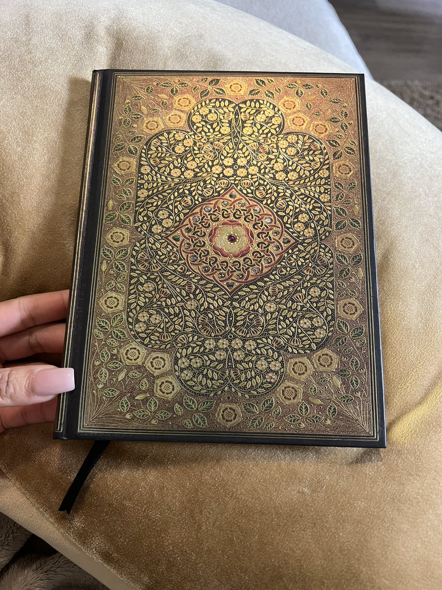 That mf is NOT real tweet media