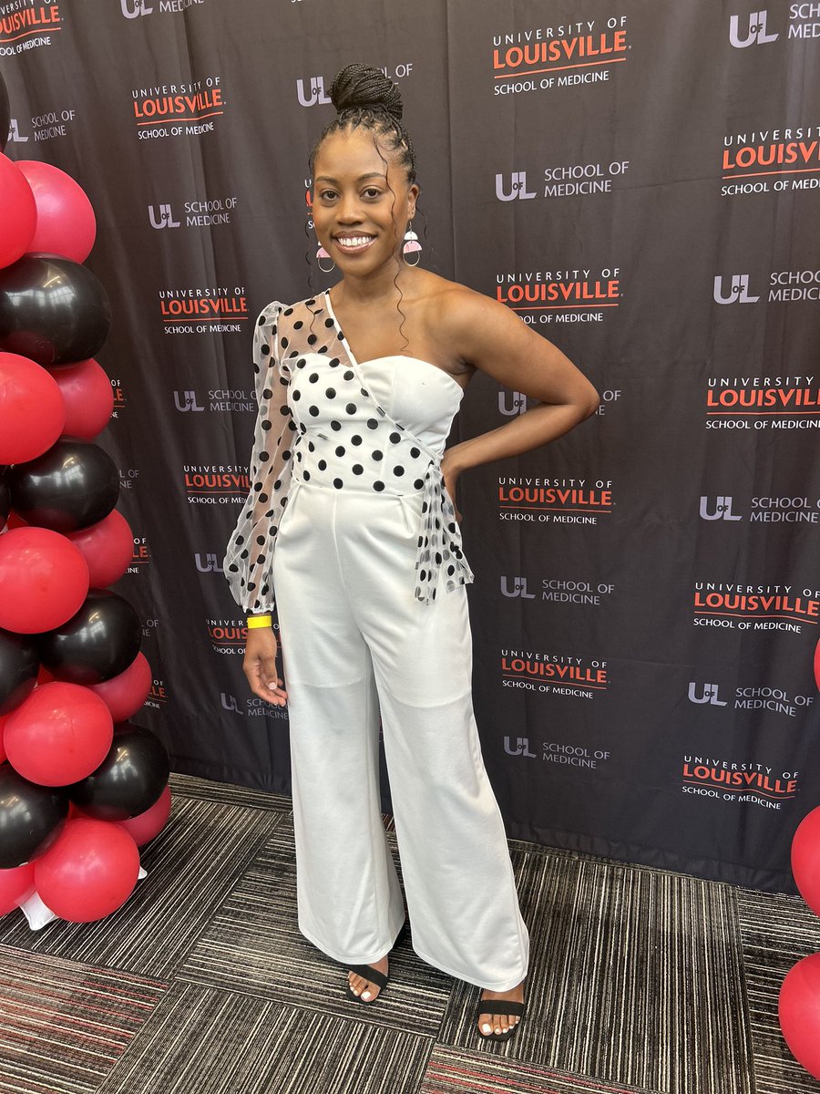 justrhey's tweet photo. I’m so excited to announce I matched General Surgery at Stanford @OpNotes!!! I’m thankful for everyone who has encouraged and supported me throughout this journey. #GenSurgMatch2023 #Match2023 https://t.co/xIAziIy3AU