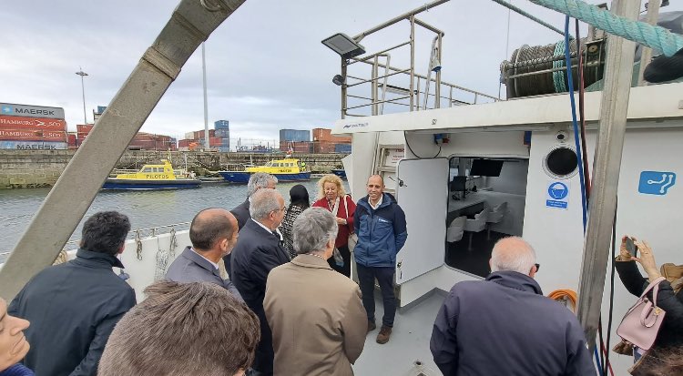 economia_pt's tweet photo. O SE Mar @JoseMCosta_ esteve presente na inauguração do Ponto de Apoio e do Navio #MarProfundo da #TEC4SEA, um projeto do @INESCTEC que combina as dimensões do conhecimento e da inovação na área do #Mar com o contributo tecnológico e a liderança
🌊
#EconomiaAzul #InovacaoAzu https://t.co/3ZBrjk3ngM