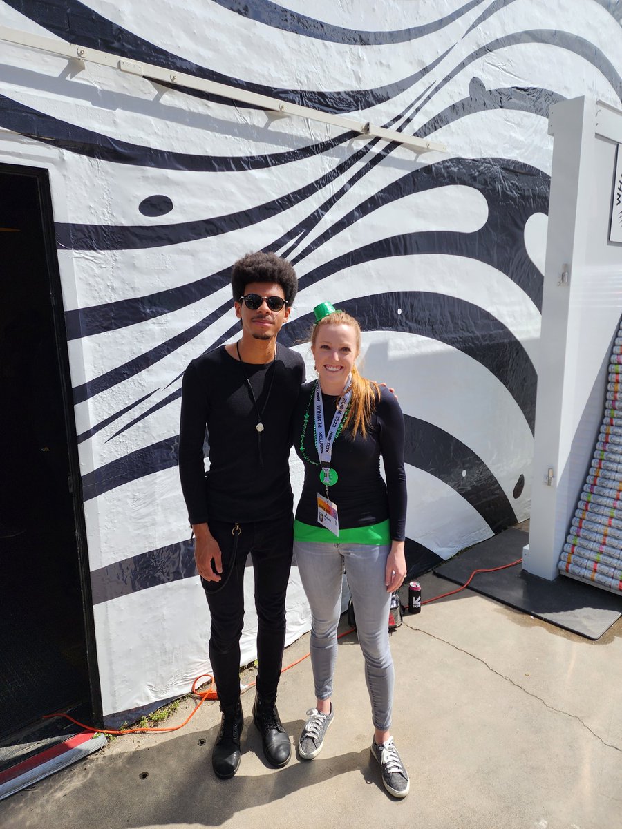 MLaneATX's tweet photo. Great performance by @zachperson #whiteclawsxsw #sxsw #sweepstakes https://t.co/hj7Q7iBWEu