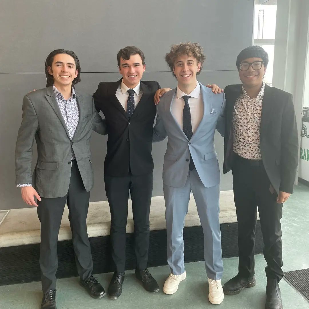 #ParkCitySchools There's no debating how talented our debate students are; they took 2nd place in the state tournament! Congratulations! 

Full article: tinyurl.com/rju47rhu