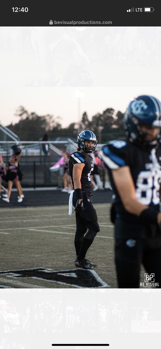 BrodyRoberts131's tweet photo. Extremely excited to continue my football career at Lawrence University. Thank you to @Coach_Sheron for providing this opportunity. https://t.co/mN67706xio