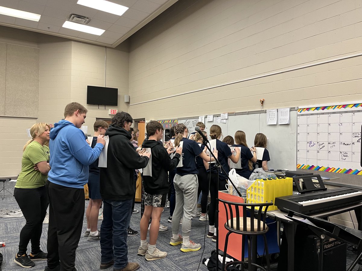 Teri Nieveen tweet media