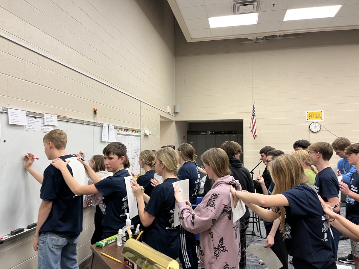 Draw a picture by what you feel being drawn on your back! The telephone game through drawing. A fun end to the freshmen strengths day. #freemanfalcons #freemanstrengths ⁦<a href="/aludwig2008/">amy ludwig</a>⁩