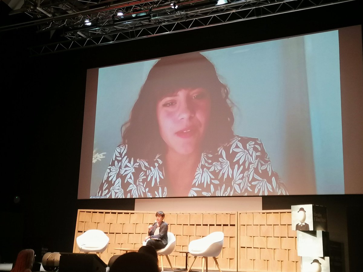 RevolucionariaL's tweet photo. Hoy en el BrainFilmFest he visto Las Gentiles.En el debate ha participado África de la Cruz.Para mí,1 peli no pedagógica,pero cn la q se podrían abordar temas en la adolescencia cm la influencia d ls redes socials,la depresión,el bulling, el suicidio
#BrainFilmFest 
#LasGentiles https://t.co/QjhpzUUrlh