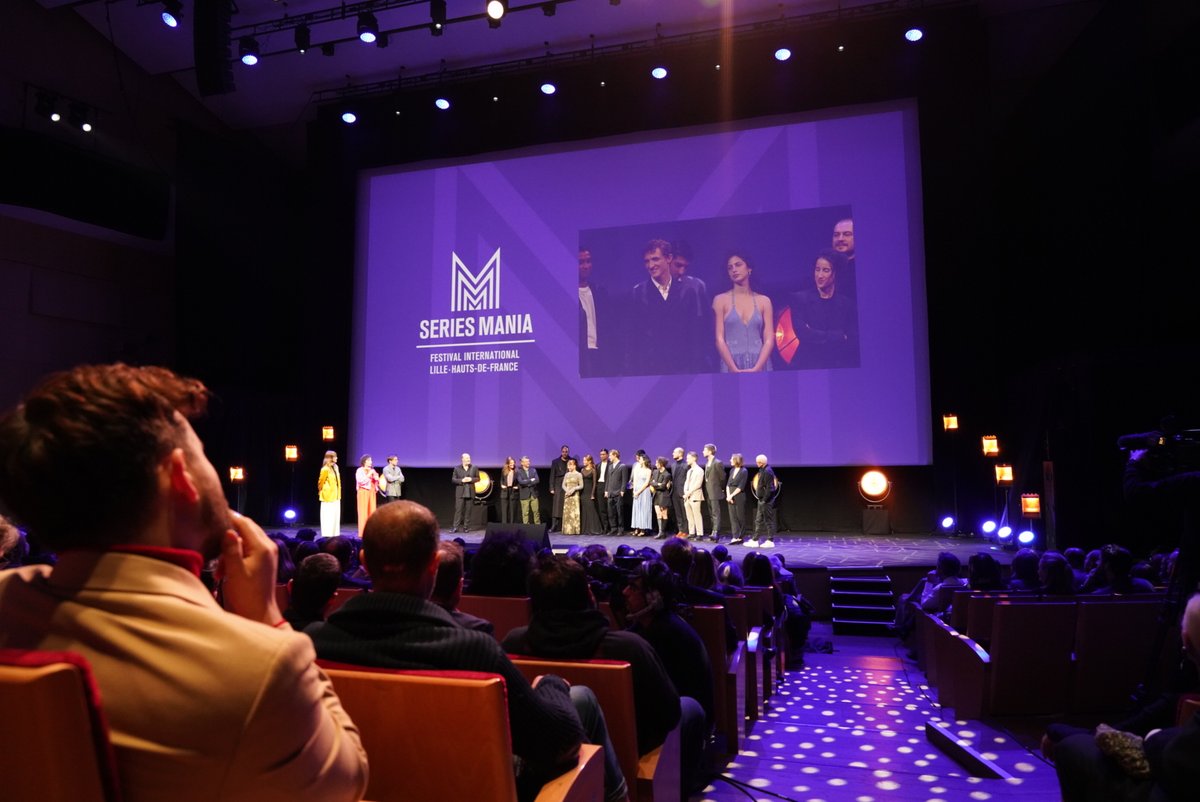 FestSeriesMania's tweet photo. L'équipe de la série Salade Grecque (@PrimeVideoFR ) ouvre le festival avec la projection de leur série en avant-première✨

📸@GaelLeitao &amp; Arnaud Loots https://t.co/sXOVLXlMmr