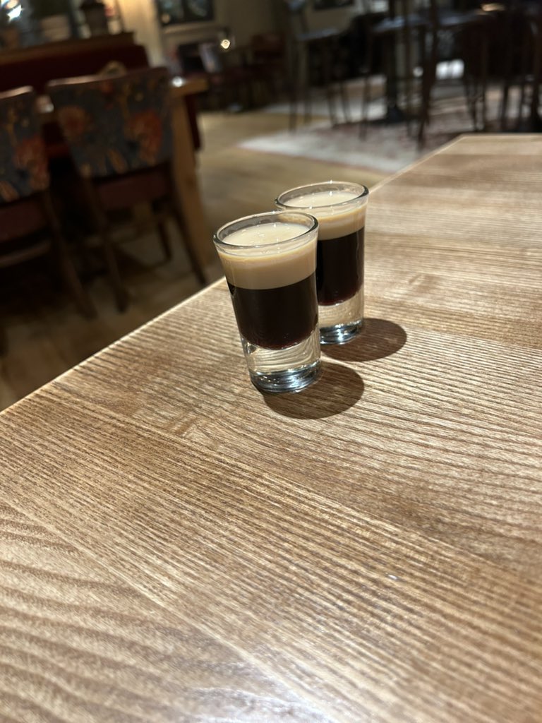 GeeONeill147's tweet photo. Happy St Patrick's Day 🇮🇪
#BabyGuiness https://t.co/4M8q6Tz86A