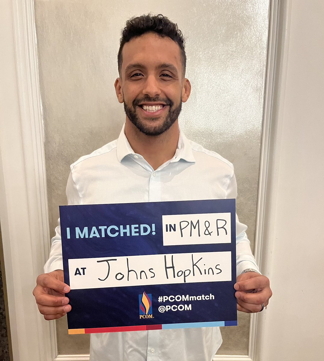 Mike_Suarez9's tweet photo. Today has been as memorable as can be. So excited to begin my journey in #Physiatry at @RehabHopkins ! https://t.co/k9ee788hQv