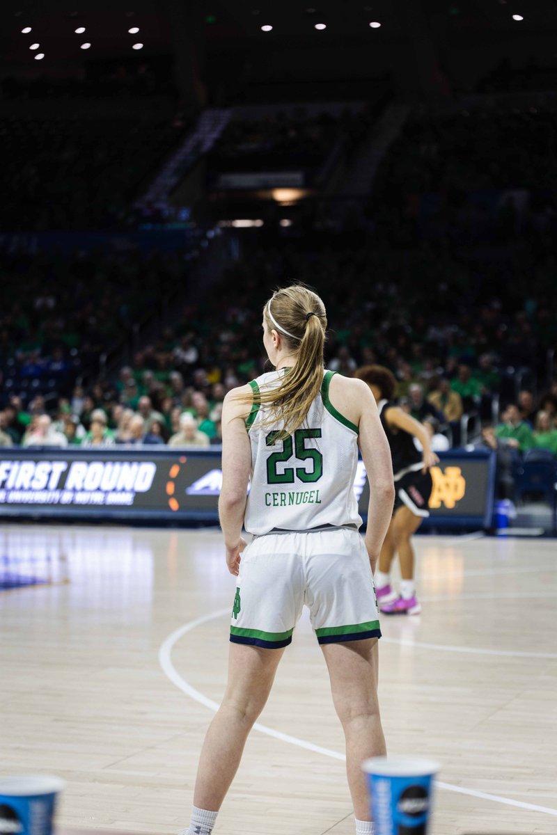 ndwbb's tweet photo. IT'S SARAH TIME!!!!!

#GoIrish☘️ | #MarchMadness https://t.co/to4gLbXk9K