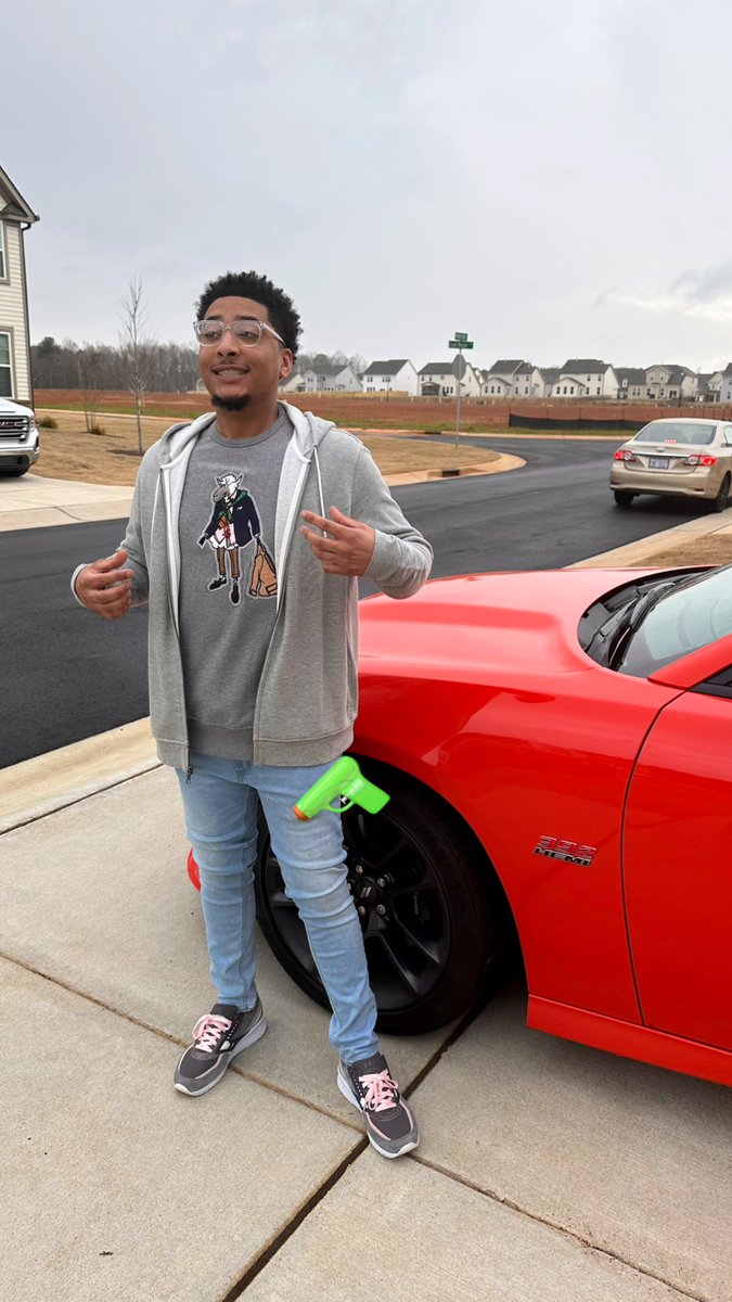 flbeats2019's tweet photo. @TrackModeDon  the squirt gun brings the fit together fsfs💪 https://t.co/kuXzQUqL3G